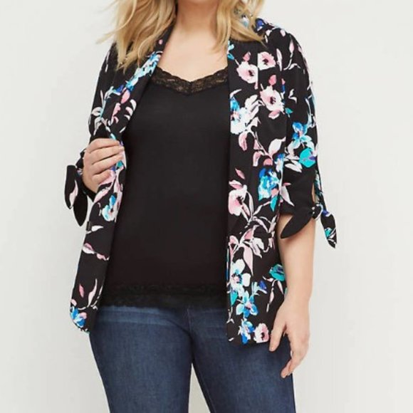 Plus Size 22/24 Black Lace Cami from Lane Bryant - Picture 3 of 7